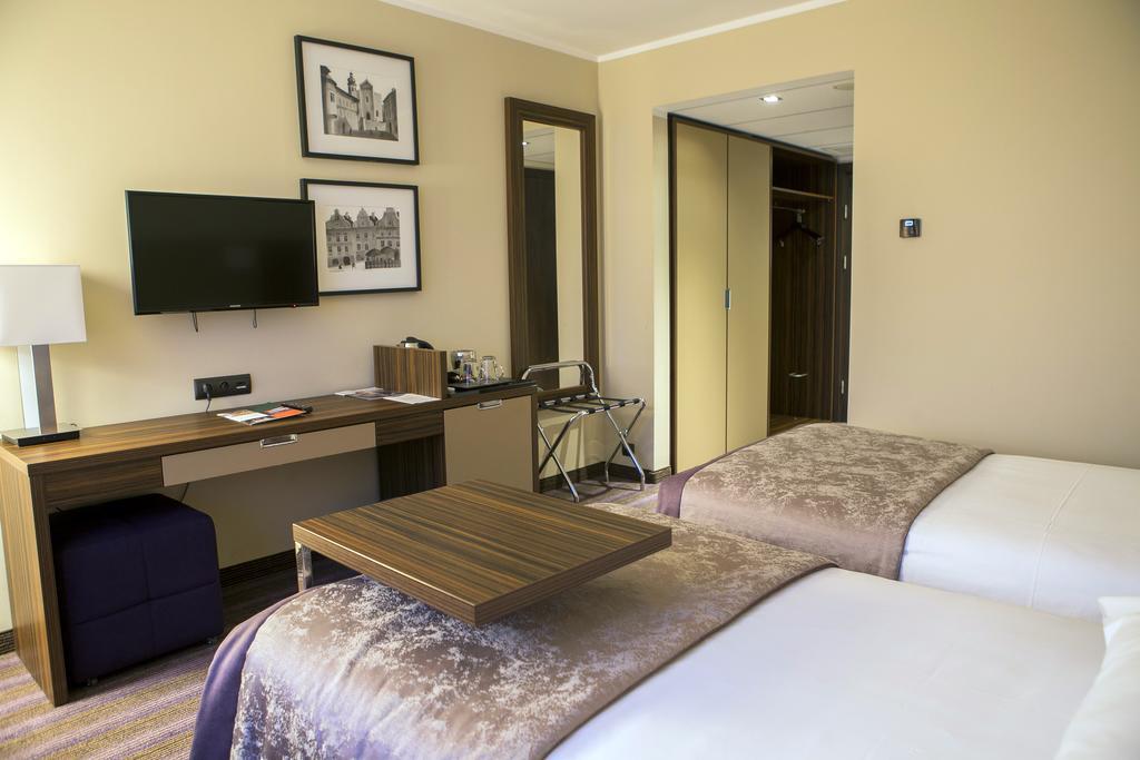 Hotel Desilva Premium Opole Exterior photo